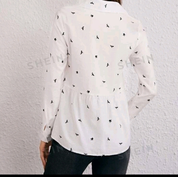 Long sleeve button-down shirt NWT - Picture 3 of 5